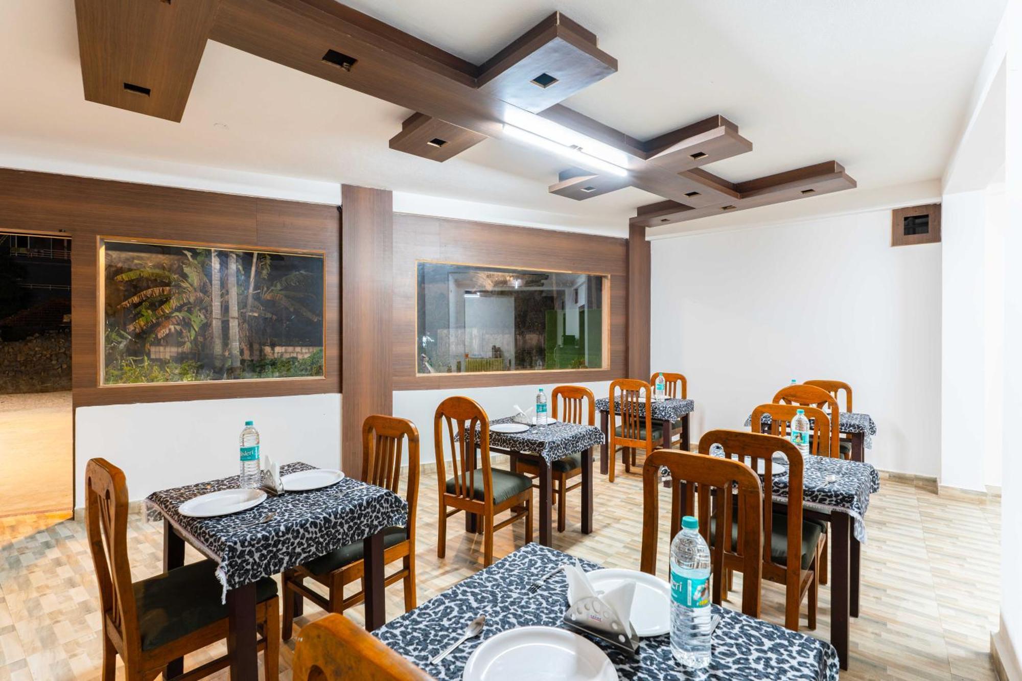 Hotel Treebo Regalia Comforts, 15 Mins From Abbey Waterfall Madikeri Exterior foto